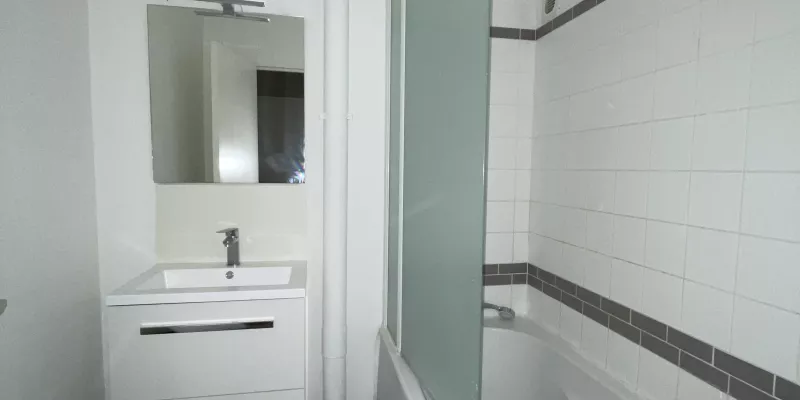 Appartement T4 SAINT CIERGUES 35 - 4