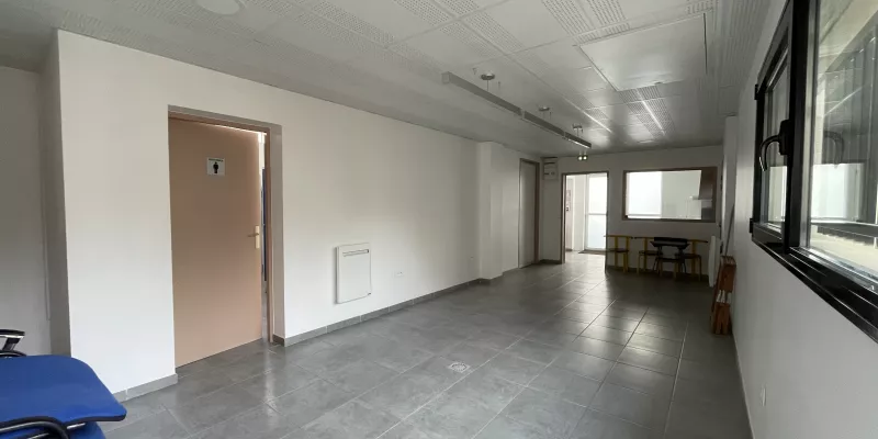 Local Commercial - 3